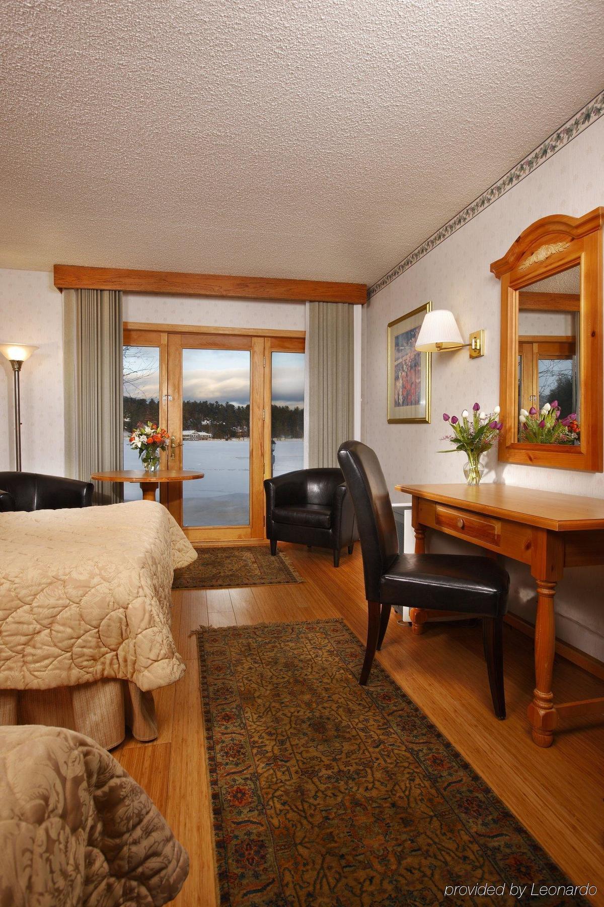 Golden Arrow Lakeside Resort Lake Placid Quarto foto